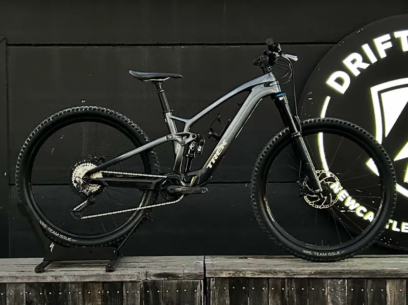 Trek Fuel Exe Medium- Eofy Deal! 1