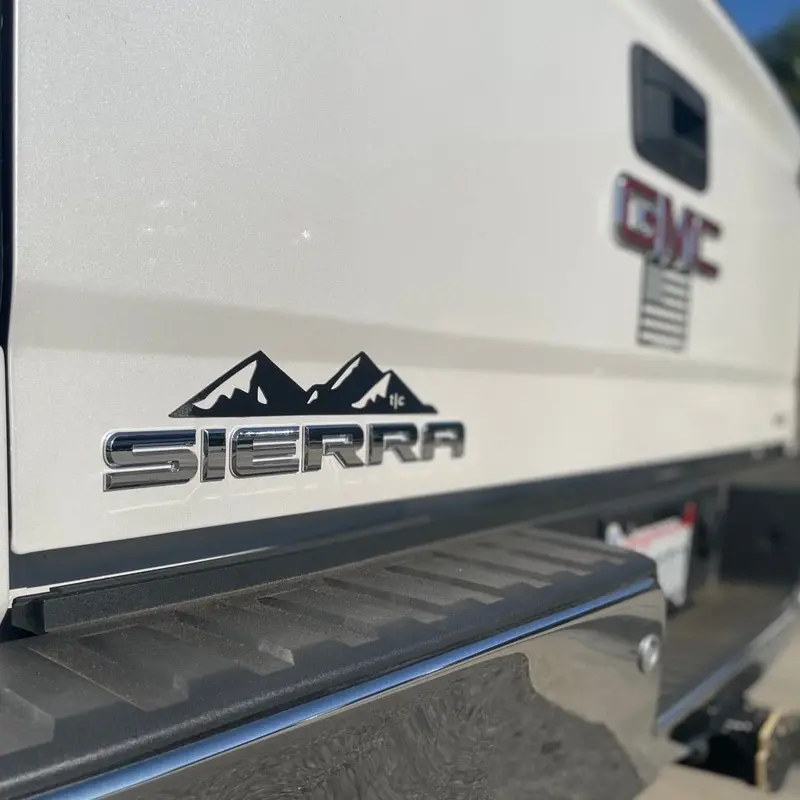 Universal Mountain Range Vehicle Magnet 1