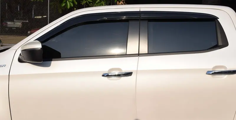Weather Shield - Isuzu Dmax / Mazda Bt50 - 2020+ - Dual Cab 1