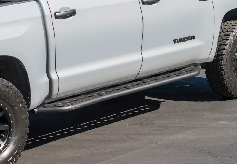 Cali Raised 14-21 Toyota Tundra Step Ed Rock Sliders - Kick Out/Pwdrcoat Plate/Pwdrcoat 1