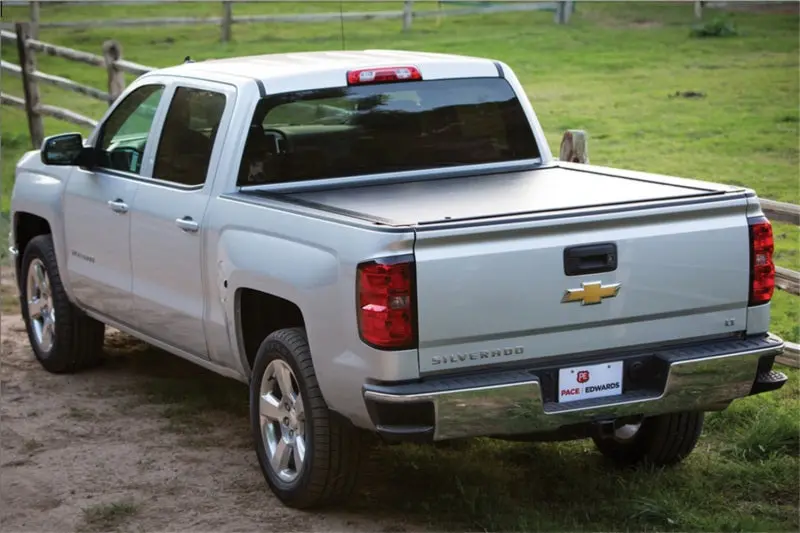 Pace Edwards Jackrabbit Tonneau Cover For 1997–2000 Isuzu Hombre (6'1" Bed) 1